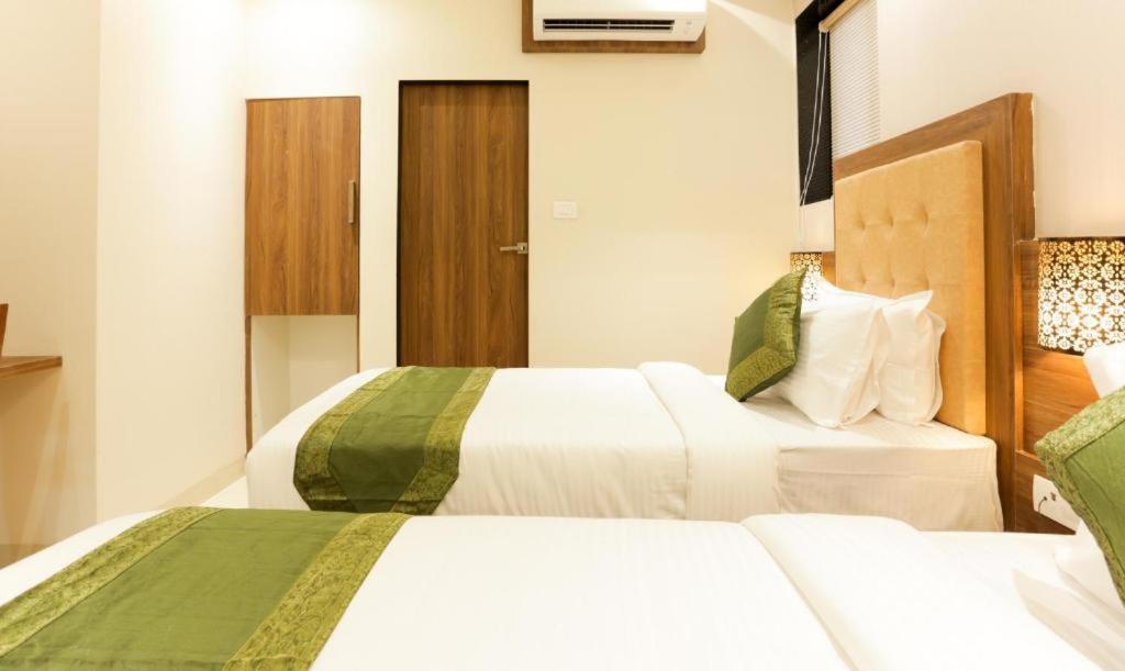 Hotel Delight Bombay Eksteriør billede