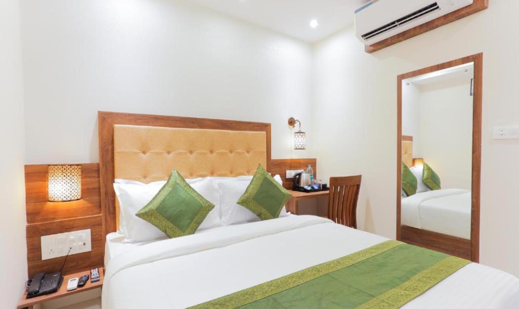 Hotel Delight Bombay Eksteriør billede